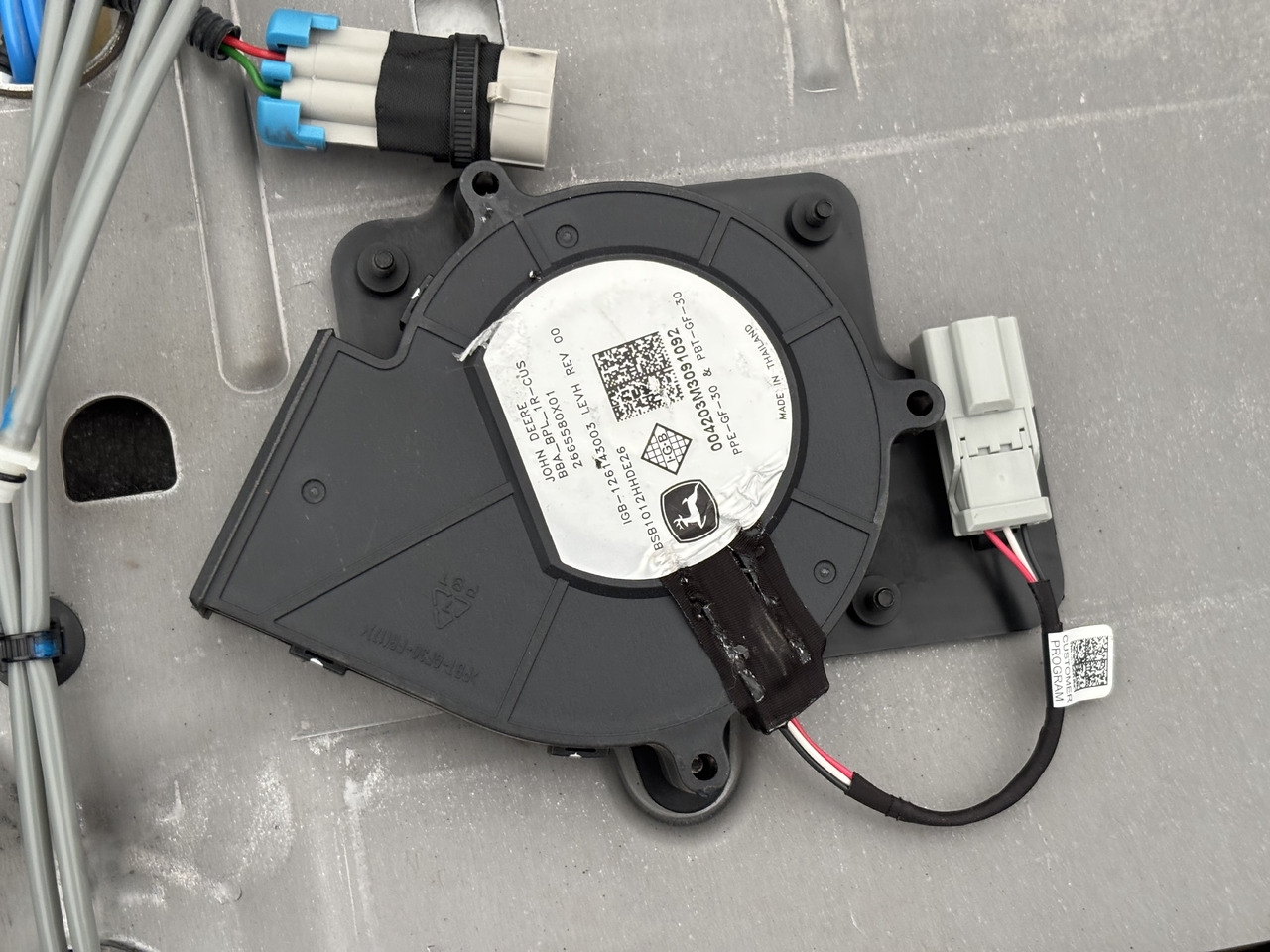 Siedzisko Skórzane John Deere Skórzane Oryginał RE174401 - Sedile per Macchina agricola: foto 1 Siedzisko Skórzane John Deere Skórzane Oryginał RE174401 - Sedile per Macchina agricola: foto 1