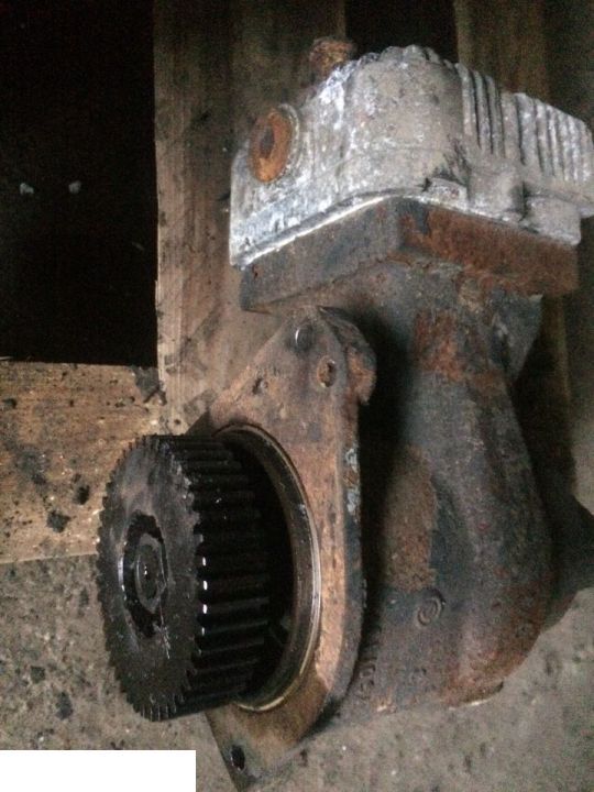 Spręźarka Fendt 726 - Compressore per Macchina agricola: foto 2 Spręźarka Fendt 726 - Compressore per Macchina agricola: foto 2