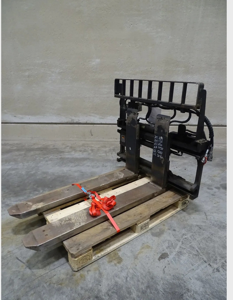 Durwen RZV-S-TGZ.25.1200 - Attrezzatura per Mezzo di movimentazione: foto 1 Durwen RZV-S-TGZ.25.1200 - Attrezzatura per Mezzo di movimentazione: foto 1