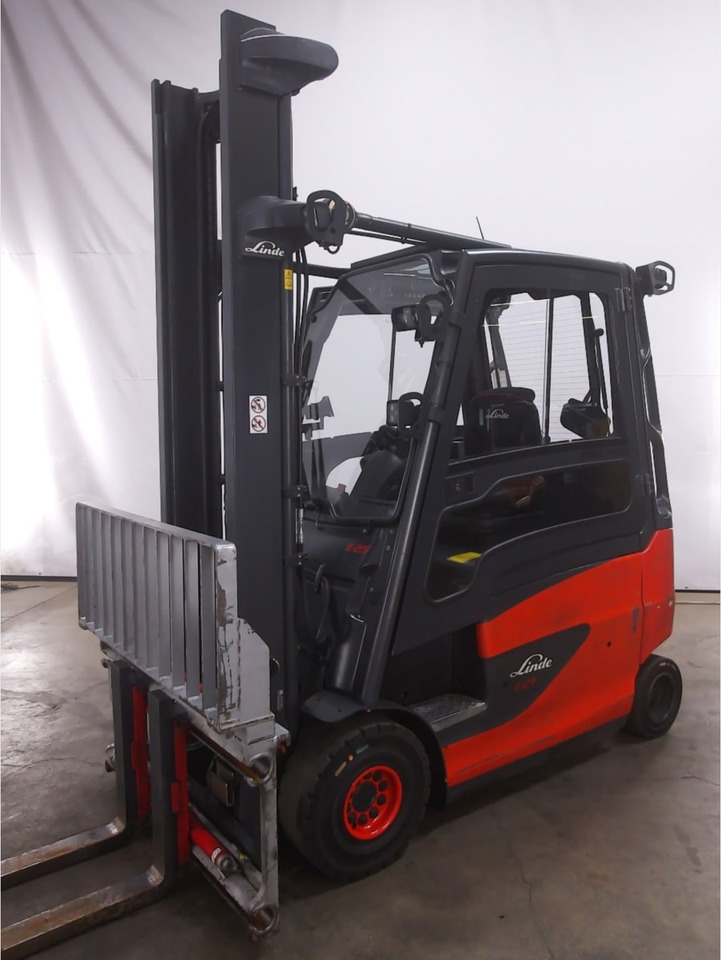 Linde E25HL-01/600 - Carrello elevatore elettrico: foto 1 Linde E25HL-01/600 - Carrello elevatore elettrico: foto 1