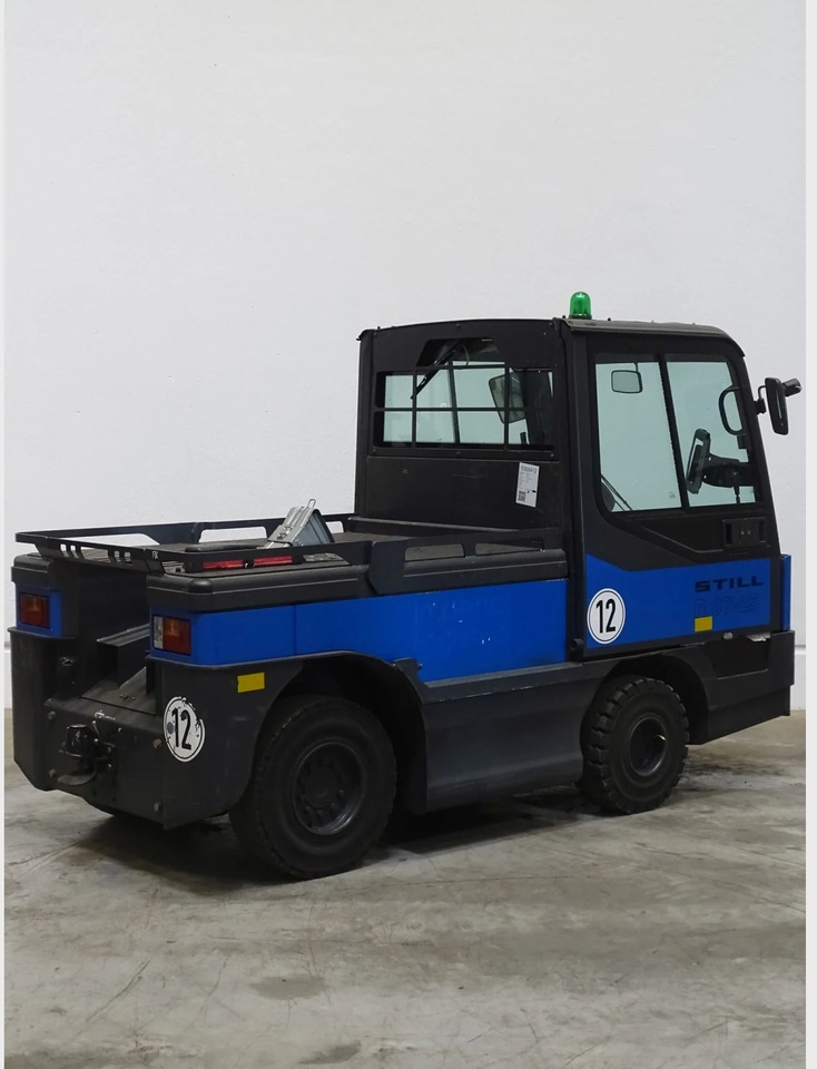 Linde P250 - Trattore elettrico: foto 2 Linde P250 - Trattore elettrico: foto 2