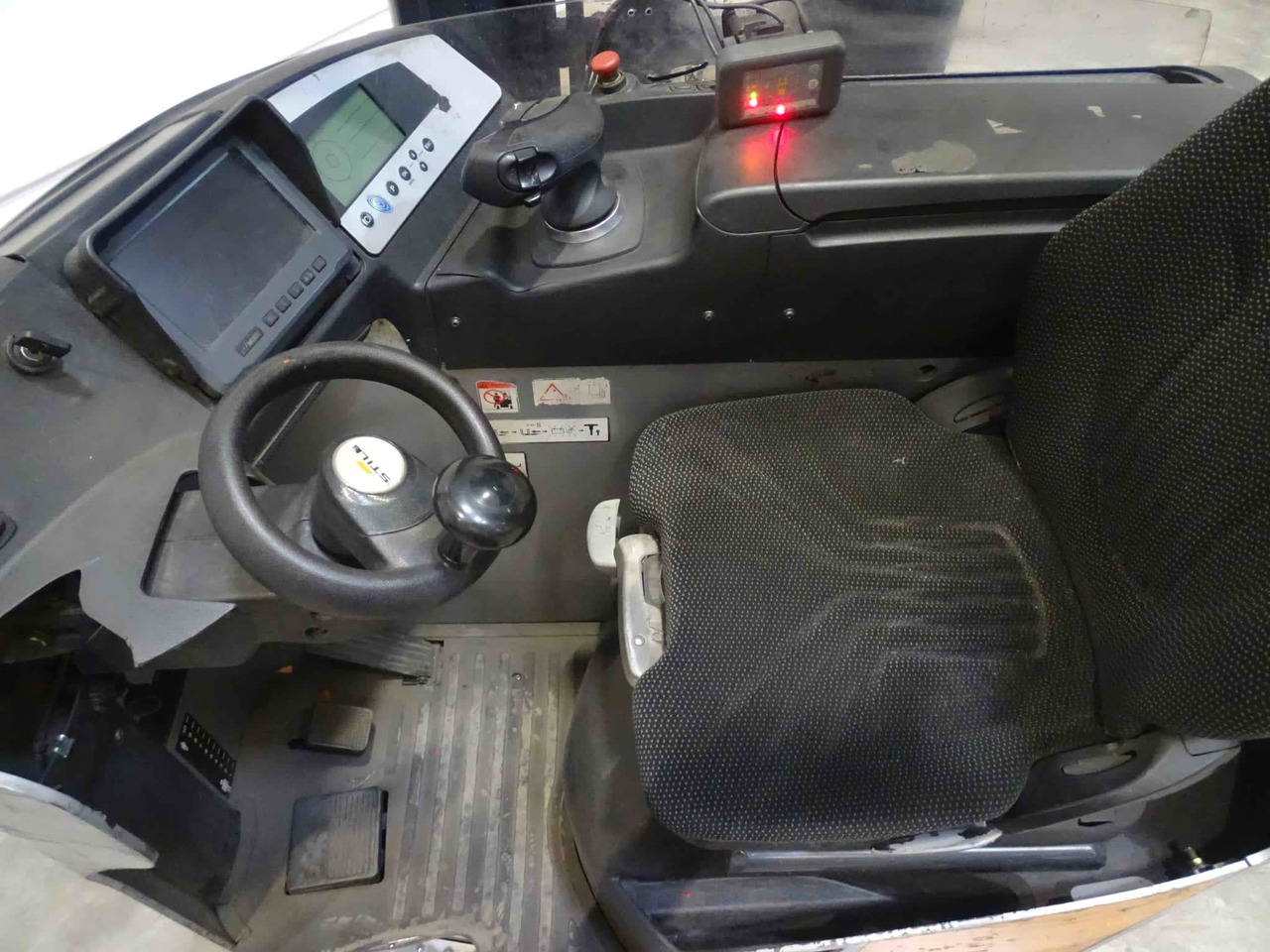 STILL FM-X14 - Carrello retrattile: foto 4 STILL FM-X14 - Carrello retrattile: foto 4