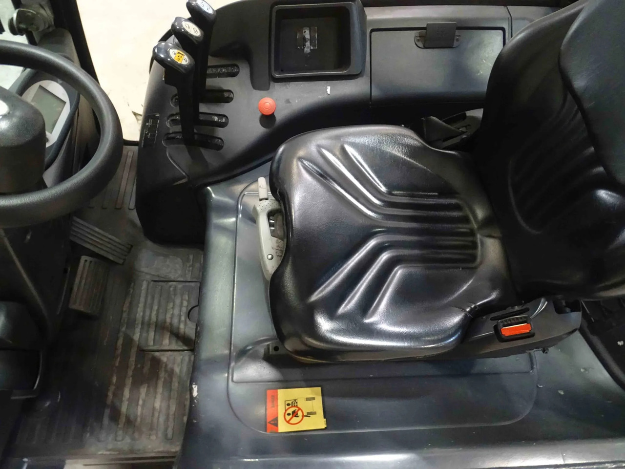 STILL RX60-40 - Carrello elevatore elettrico: foto 3 STILL RX60-40 - Carrello elevatore elettrico: foto 3