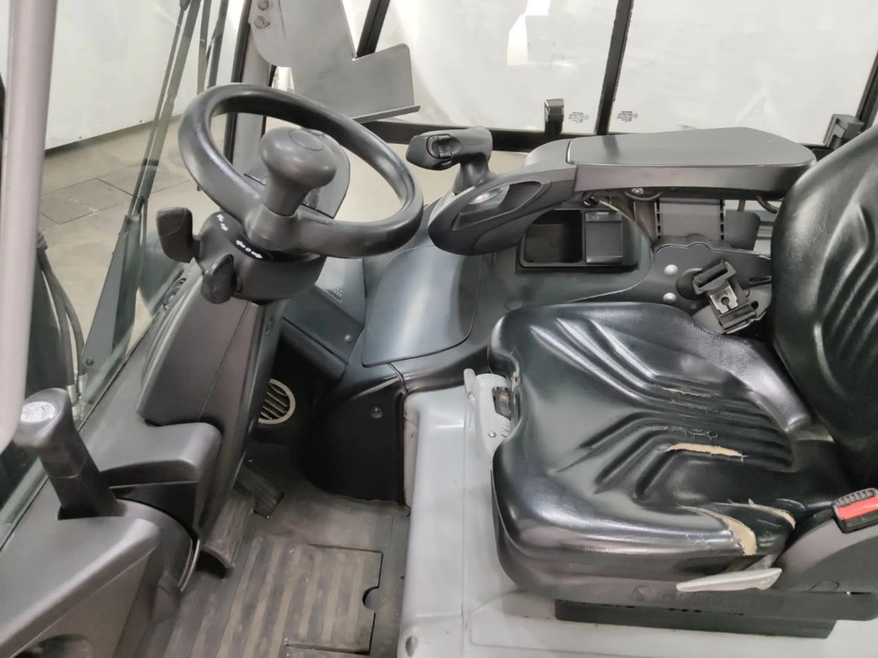 STILL RX60-50 - Carrello elevatore elettrico: foto 3 STILL RX60-50 - Carrello elevatore elettrico: foto 3