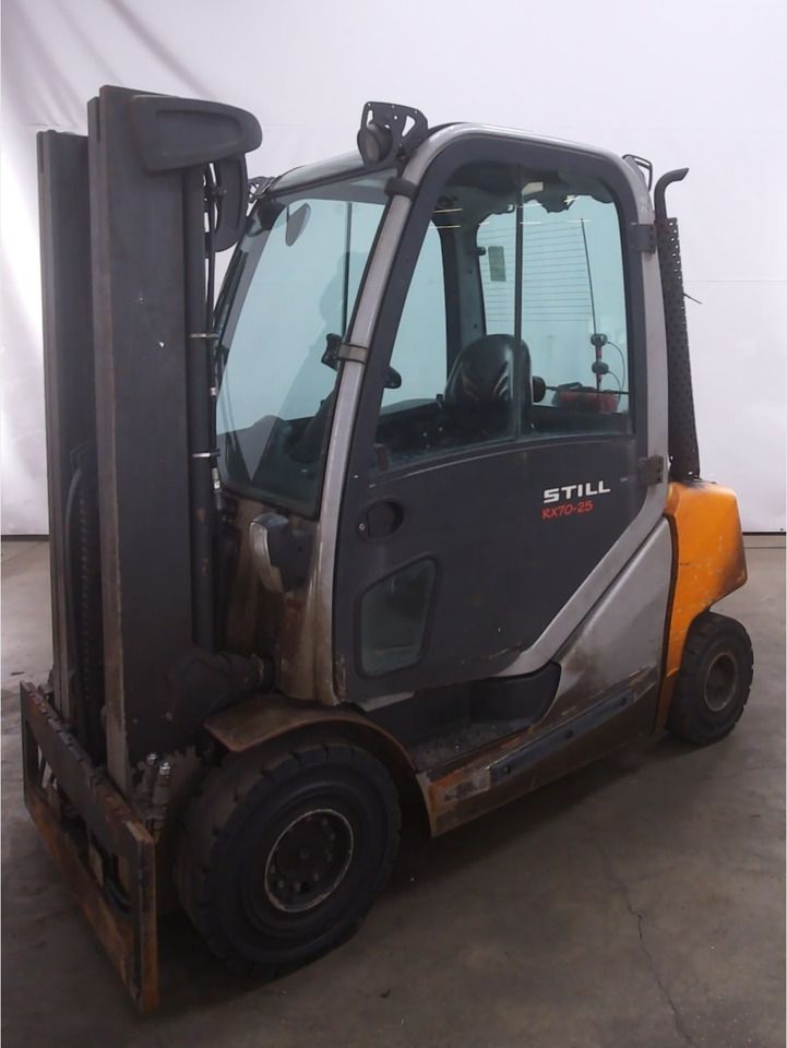 STILL RX70-25 - Carrello elevatore diesel: foto 1 STILL RX70-25 - Carrello elevatore diesel: foto 1