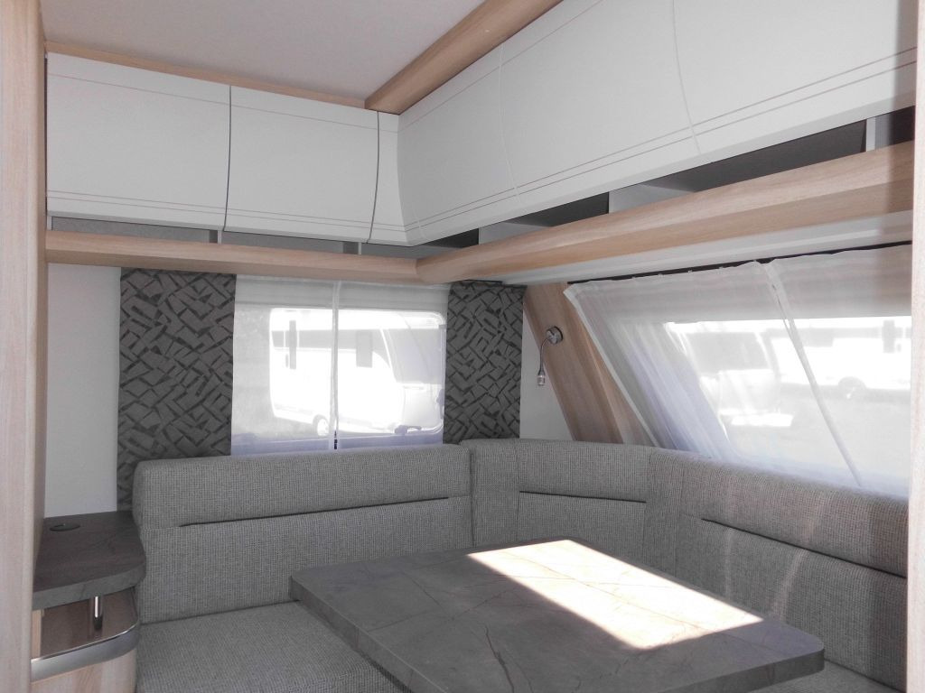 Hobby De Luxe 460 LU Lagerabverkauf! - Caravan: foto 5 Hobby De Luxe 460 LU Lagerabverkauf! - Caravan: foto 5