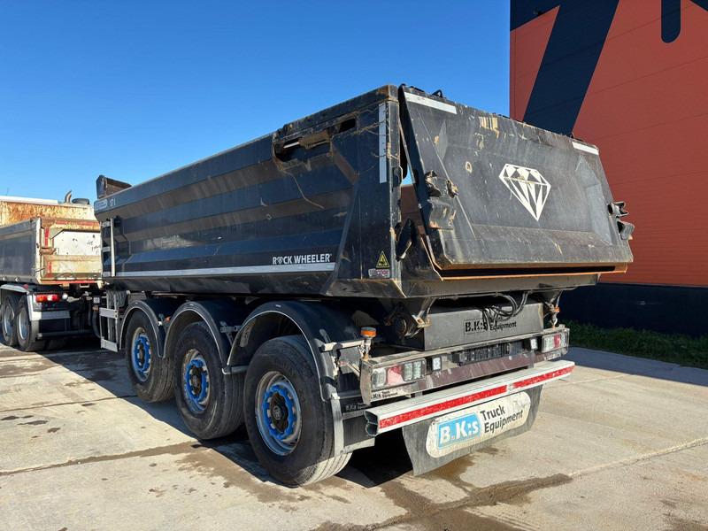BKS Rockwheeler 24K 178142 KM / BPW AXLES / DRAWBAR EXTENDABLE 1100MM - Rimorchio ribaltabile: foto 4 BKS Rockwheeler 24K 178142 KM / BPW AXLES / DRAWBAR EXTENDABLE 1100MM - Rimorchio ribaltabile: foto 4