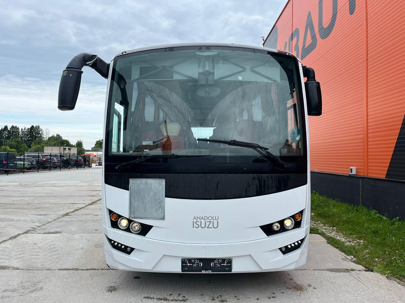 Isuzu Visigo 4x2 EURO 6 / 41 SEATS / AC - Pullman: foto 2 Isuzu Visigo 4x2 EURO 6 / 41 SEATS / AC - Pullman: foto 2