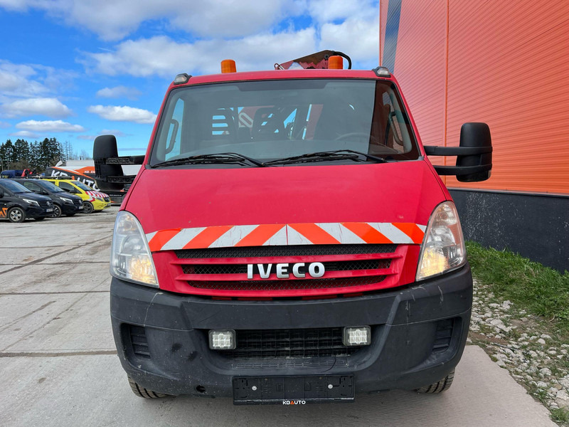 Iveco Daily 65C18 4x2 HMF 683 K2 / PLATFORM L=4256 mm - Furgone con cassone fisso: foto 3 Iveco Daily 65C18 4x2 HMF 683 K2 / PLATFORM L=4256 mm - Furgone con cassone fisso: foto 3