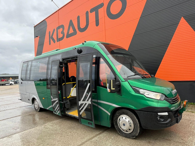 Iveco First 4x2 22 SEATS / AC / WEBASTO - Minibus, Pulmino: foto 1 Iveco First 4x2 22 SEATS / AC / WEBASTO - Minibus, Pulmino: foto 1