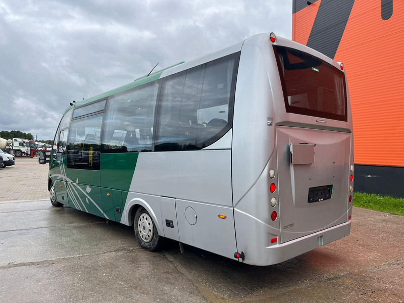 Iveco First 4x2 22 SEATS / AC / WEBASTO - Minibus, Pulmino: foto 4 Iveco First 4x2 22 SEATS / AC / WEBASTO - Minibus, Pulmino: foto 4
