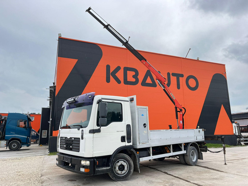 MAN TGL 8.180 4x2 PK4200 YEAR 2013 / PLATFORM L=3710 mm - Autocarro con pianale/ Cassone fisso, Camion con gru: foto 1 MAN TGL 8.180 4x2 PK4200 YEAR 2013 / PLATFORM L=3710 mm - Autocarro con pianale/ Cassone fisso, Camion con gru: foto 1