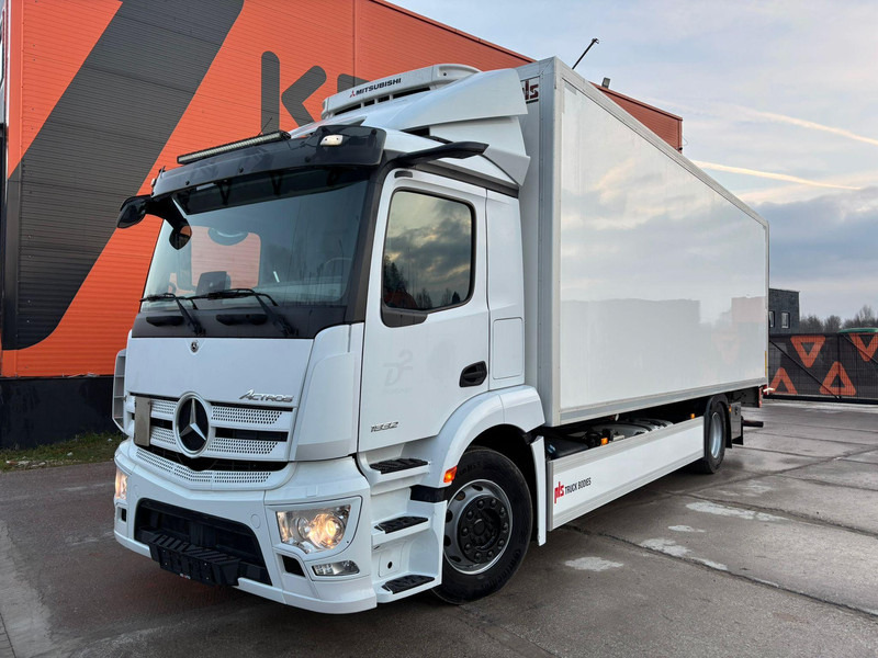 Mercedes-Benz Actros 1832 4x2 Mitsubishi TDJS50DA / BOX L=7711 mm - Autocarro frigorifero: foto 2 Mercedes-Benz Actros 1832 4x2 Mitsubishi TDJS50DA / BOX L=7711 mm - Autocarro frigorifero: foto 2
