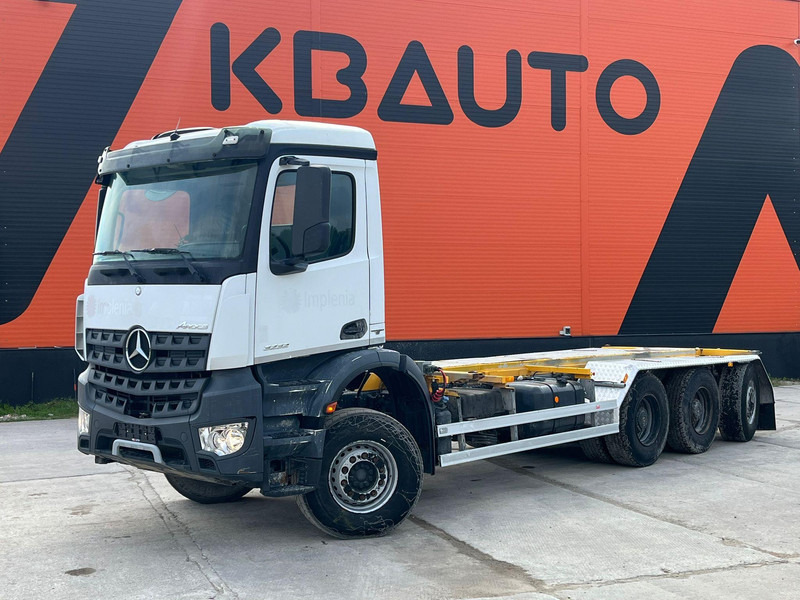 Mercedes-Benz Arocs 3232 8x4*4 ONLY 11775 KM !!! / CHASSIS L=7700 mm - Autocarro telaio: foto 1 Mercedes-Benz Arocs 3232 8x4*4 ONLY 11775 KM !!! / CHASSIS L=7700 mm - Autocarro telaio: foto 1