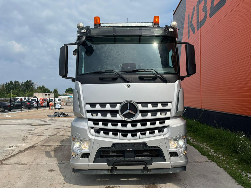Mercedes-Benz Arocs 3253 8x4*4 RETARDER / BOX L=6176 mm - Autocarro ribaltabile: foto 3 Mercedes-Benz Arocs 3253 8x4*4 RETARDER / BOX L=6176 mm - Autocarro ribaltabile: foto 3