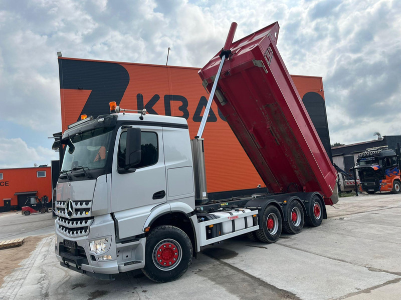 Mercedes-Benz Arocs 3253 8x4*4 RETARDER / BOX L=6176 mm - Autocarro ribaltabile: foto 2 Mercedes-Benz Arocs 3253 8x4*4 RETARDER / BOX L=6176 mm - Autocarro ribaltabile: foto 2