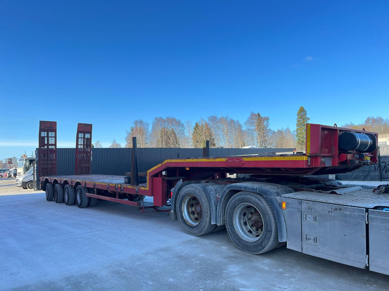 Nooteboom MCO-58-04V PLATFORM 9900 mm + 6100 + 6400 mm EXTENDABLE / LOADING HEIGHT 860 mm / ALL STEERED AXLES - Semirimorchio pianale ribassato: foto 3 Nooteboom MCO-58-04V PLATFORM 9900 mm + 6100 + 6400 mm EXTENDABLE / LOADING HEIGHT 860 mm / ALL STEERED AXLES - Semirimorchio pianale ribassato: foto 3