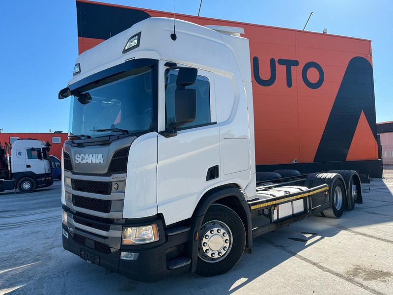 Scania R 450 6x2*4 9 TON FRONT AXLE / RETARDER / CHASSIS L=7286 mm - Autocarro telaio: foto 2 Scania R 450 6x2*4 9 TON FRONT AXLE / RETARDER / CHASSIS L=7286 mm - Autocarro telaio: foto 2