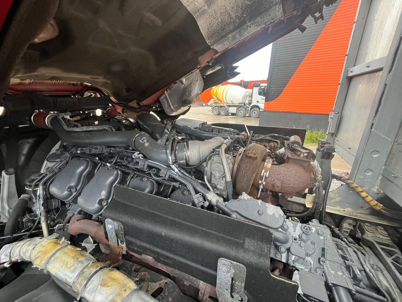 Autocarro telaio Scania R 730 6x4 FOR SALE AS CHASSIS / RETARDER / BIG AXLES: foto 10 Autocarro telaio Scania R 730 6x4 FOR SALE AS CHASSIS / RETARDER / BIG AXLES: foto 10