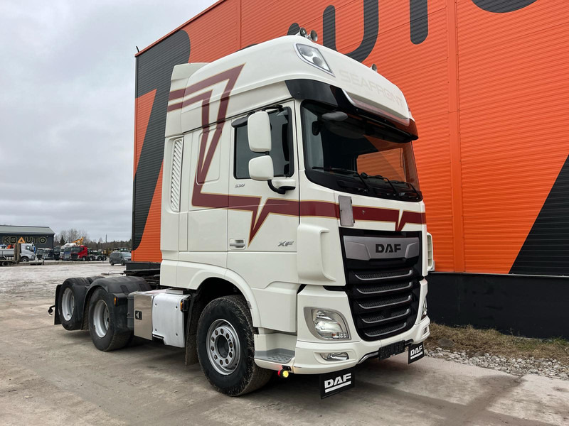 DAF XF 530 6x2 RETARDER / DOUBLE BOGIE - Trattore stradale: foto 4 DAF XF 530 6x2 RETARDER / DOUBLE BOGIE - Trattore stradale: foto 4