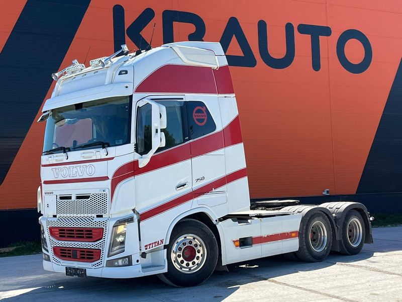 Volvo FH 16 750 6x2 RETARDER / HYDRAULICS / DOUBLE BOGIE / FULL AIR / ADR / GLOBE XL - Trattore stradale: foto 1 Volvo FH 16 750 6x2 RETARDER / HYDRAULICS / DOUBLE BOGIE / FULL AIR / ADR / GLOBE XL - Trattore stradale: foto 1