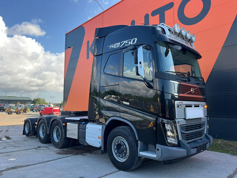 Volvo FH 16 750 8x4 GCW 90 ton / DOLLY / RETARDER - Trattore stradale: foto 3 Volvo FH 16 750 8x4 GCW 90 ton / DOLLY / RETARDER - Trattore stradale: foto 3