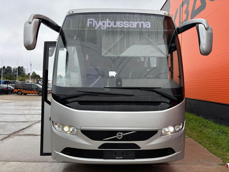 Volvo B8R 9700 H 6x2*4 61 +1 SEATS / AC / AUXILIARY HEATER / WC - Pullman: foto 2 Volvo B8R 9700 H 6x2*4 61 +1 SEATS / AC / AUXILIARY HEATER / WC - Pullman: foto 2