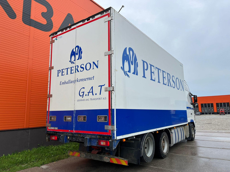Volvo FH 16 700 6x2 GLOBE XXL / RETARDER / BIG AXLE - Autocarro furgonato: foto 5 Volvo FH 16 700 6x2 GLOBE XXL / RETARDER / BIG AXLE - Autocarro furgonato: foto 5