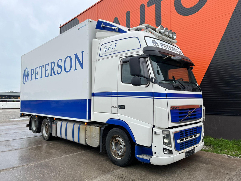 Volvo FH 16 700 6x2 GLOBE XXL / RETARDER / BIG AXLE - Autocarro furgonato: foto 4 Volvo FH 16 700 6x2 GLOBE XXL / RETARDER / BIG AXLE - Autocarro furgonato: foto 4