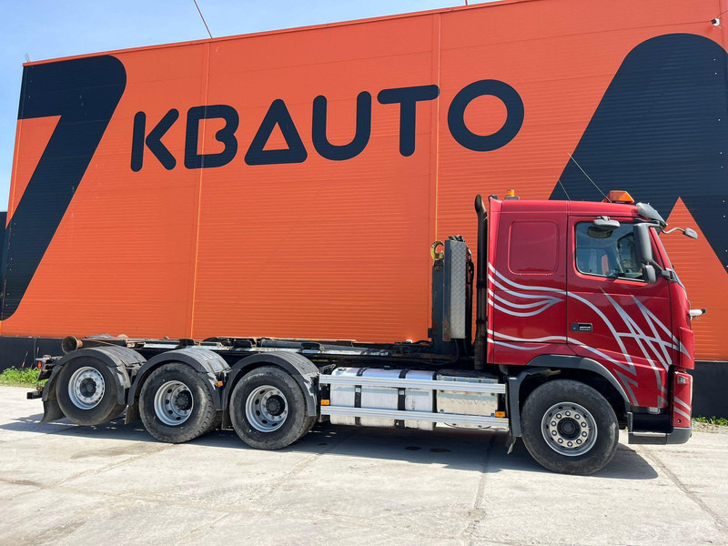 Volvo FH 16 700 8x4*4 HIAB XR 24 ton / L=5800 mm - Autocarro scarrabile: foto 5 Volvo FH 16 700 8x4*4 HIAB XR 24 ton / L=5800 mm - Autocarro scarrabile: foto 5