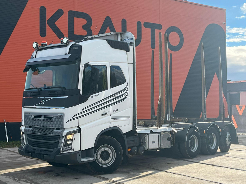 Volvo FH 16 750 8x4*4 CHASSIS L=7113 mm - Camion trasporto legname, Camion con gru: foto 1 Volvo FH 16 750 8x4*4 CHASSIS L=7113 mm - Camion trasporto legname, Camion con gru: foto 1