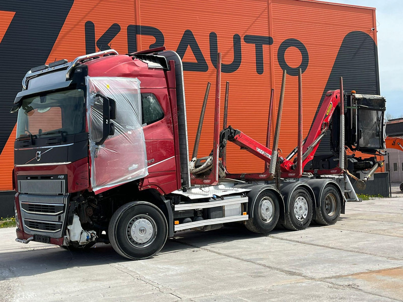 Volvo FH 16 750 8x4/4 DAMAGED ! - Camion trasporto legname, Camion con gru: foto 1 Volvo FH 16 750 8x4/4 DAMAGED ! - Camion trasporto legname, Camion con gru: foto 1