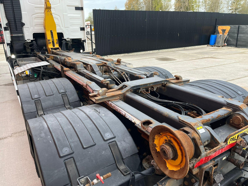 Autocarro scarrabile Volvo FH 540 6x4 PALIFT T 20 ton / L=5600 mm / RETARDER / TANDEM AXLE LIFT: foto 13 Autocarro scarrabile Volvo FH 540 6x4 PALIFT T 20 ton / L=5600 mm / RETARDER / TANDEM AXLE LIFT: foto 13