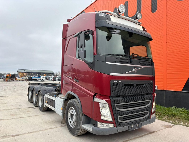 Volvo FH 540 8x4*4 BDF / TIPPER - Autocarro portacontainer/ Caisse interchangeable: foto 4 Volvo FH 540 8x4*4 BDF / TIPPER - Autocarro portacontainer/ Caisse interchangeable: foto 4