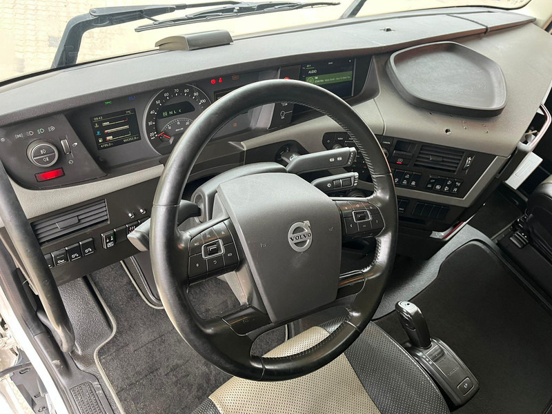 Autocarro telaio Volvo FH 540 8x4*4 CHASSIS L=7137 mm: foto 14