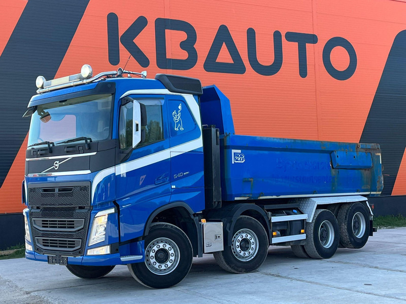Volvo FH 540 8x4 TANDEM AXLE LIFT / BIG AXLES / BOX L=5712 mm - Autocarro ribaltabile: foto 1 Volvo FH 540 8x4 TANDEM AXLE LIFT / BIG AXLES / BOX L=5712 mm - Autocarro ribaltabile: foto 1