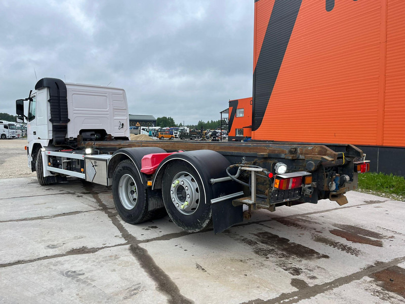 Leasing di Volvo FM 410 6x2*4 HYDRAULICS / CHASSIS L=6875 mm Volvo FM 410 6x2*4 HYDRAULICS / CHASSIS L=6875 mm: foto 8
