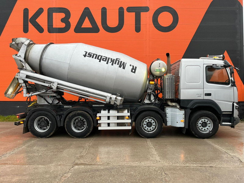 Volvo FMX 500 8x4 SARAKA HR-11 / 10 m3 + CHUTE 10 m / TANDEM AXLE LIFT - Autobetoniera: foto 4 Volvo FMX 500 8x4 SARAKA HR-11 / 10 m3 + CHUTE 10 m / TANDEM AXLE LIFT - Autobetoniera: foto 4