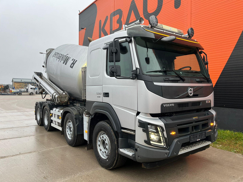 Volvo FMX 500 8x4 SARAKA HR-11 / 10 m3 + CHUTE 10 m / TANDEM AXLE LIFT - Autobetoniera: foto 3 Volvo FMX 500 8x4 SARAKA HR-11 / 10 m3 + CHUTE 10 m / TANDEM AXLE LIFT - Autobetoniera: foto 3