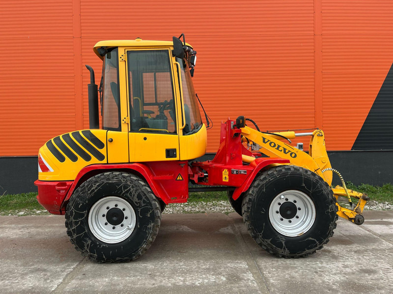 Volvo L 30 B-Z/X 4x4 AC / QUICK COUPLER - Pala gommata: foto 5 Volvo L 30 B-Z/X 4x4 AC / QUICK COUPLER - Pala gommata: foto 5