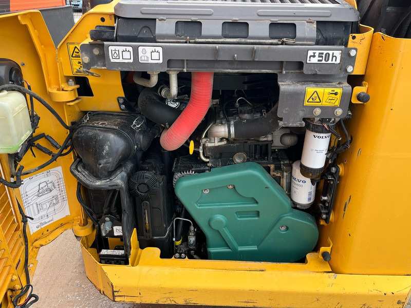 Pala cingolata Volvo MCT 125 C T4: foto 18