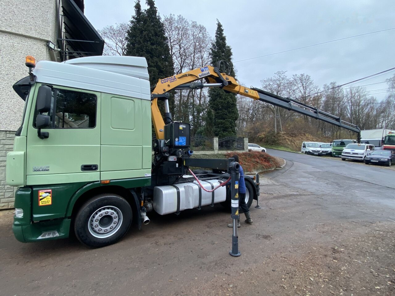 Trattore stradale DAF XF 105 460: foto 24