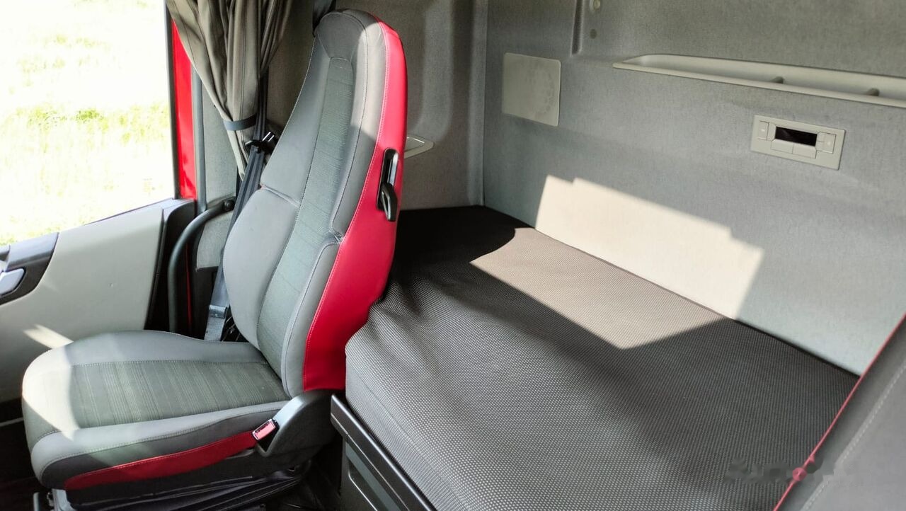 Trattore stradale Volvo FH 500: foto 21