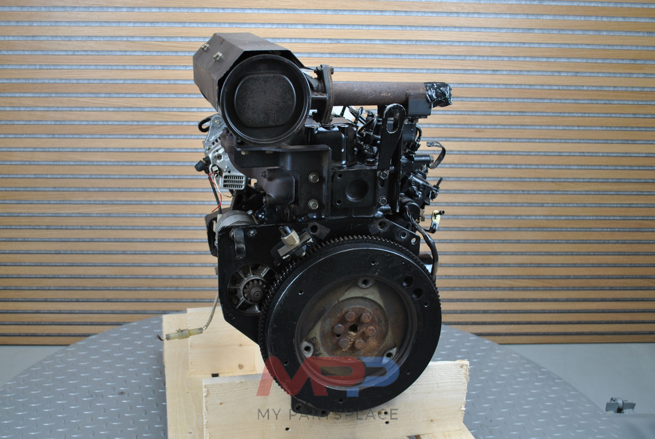 Motore per Trattore ISUZU 3CC1: foto 9