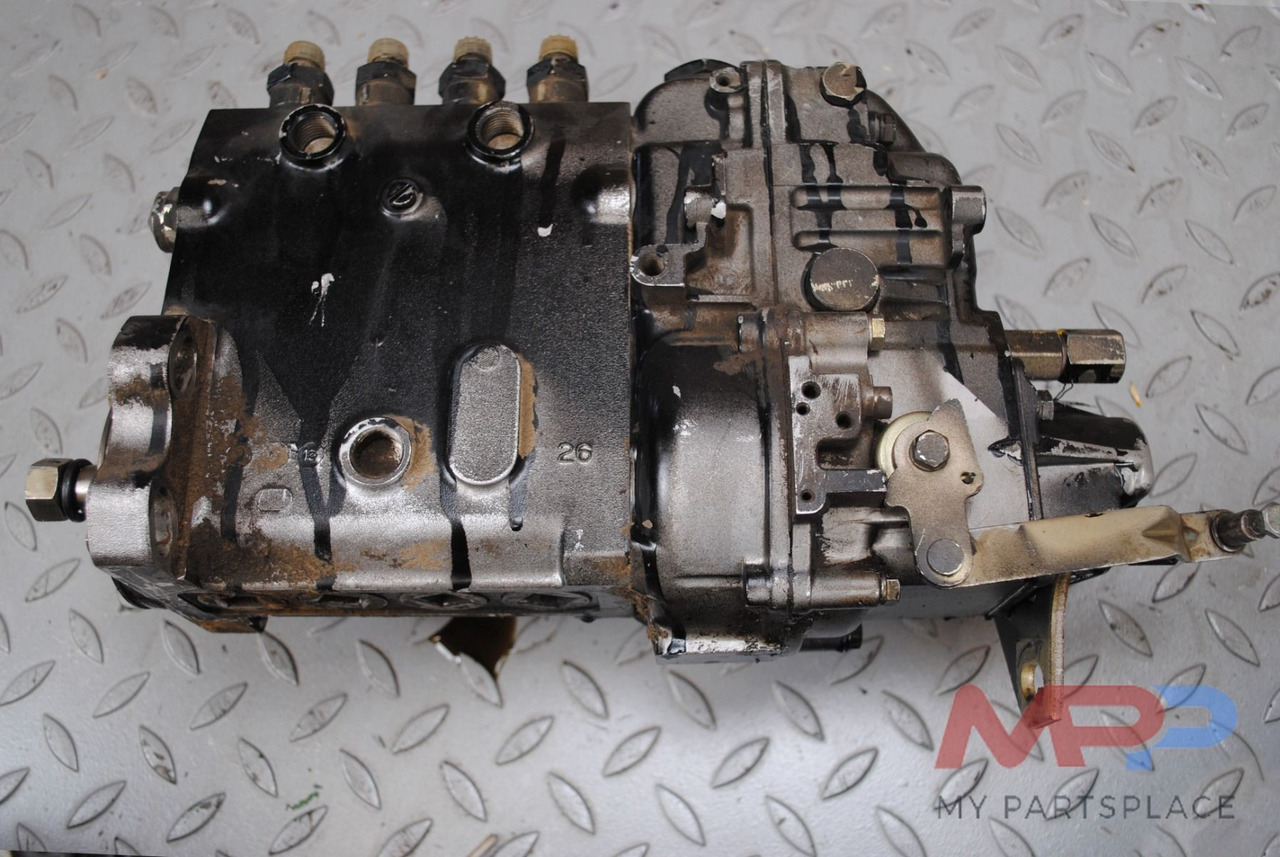 Injectiepomp Zexel Yanmar 4TNE98 - Pompa di alimentazione: foto 1 Injectiepomp Zexel Yanmar 4TNE98 - Pompa di alimentazione: foto 1