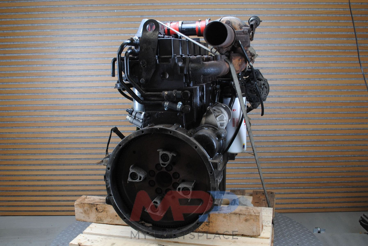 Komatsu 6D114 - Motore: foto 3 Komatsu 6D114 - Motore: foto 3