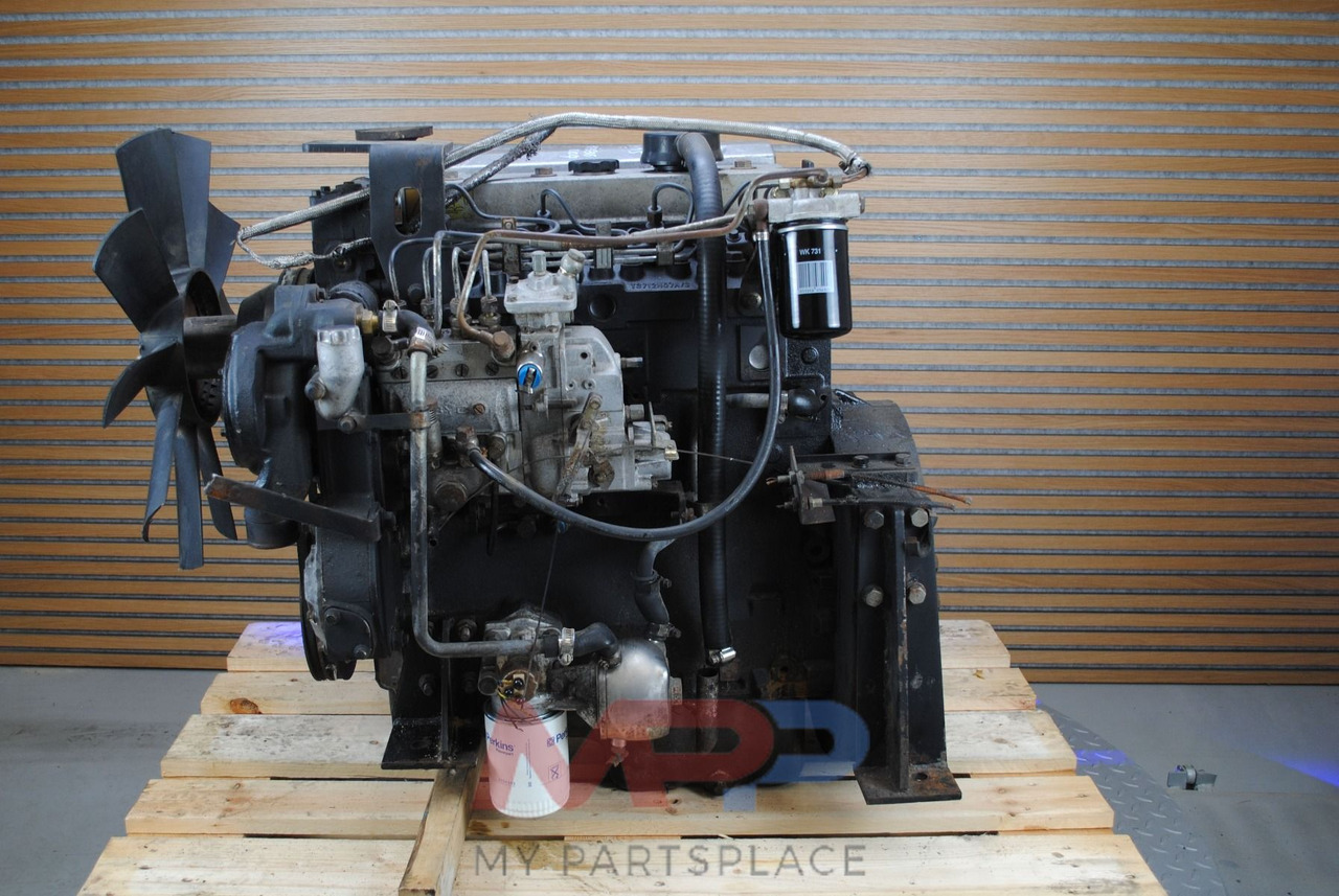 Perkins Perkins 1004 turbo AA-AB 1004.4 - Motore: foto 2 Perkins Perkins 1004 turbo AA-AB 1004.4 - Motore: foto 2