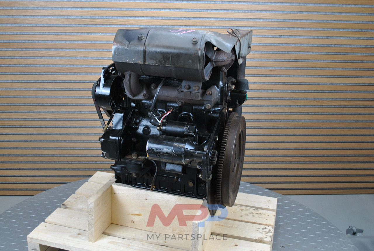 Motore per Trattore YANMAR 3TN75: foto 6
