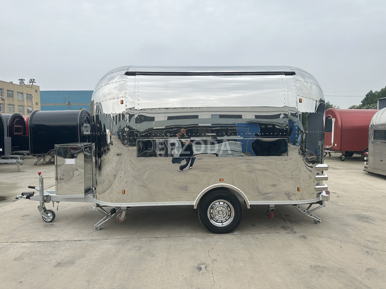ERZODA food trailer/food truck/hamburger trailer - Rimorchio autonegozio: foto 2 ERZODA food trailer/food truck/hamburger trailer - Rimorchio autonegozio: foto 2