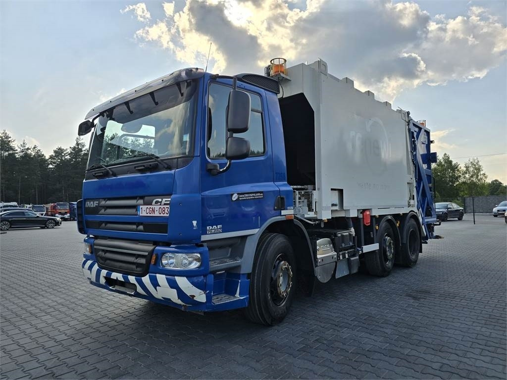 DAF LF 2011 MOL PUSHER 2000 Garbage Truck - Camion immondizia: foto 2 DAF LF 2011 MOL PUSHER 2000 Garbage Truck - Camion immondizia: foto 2